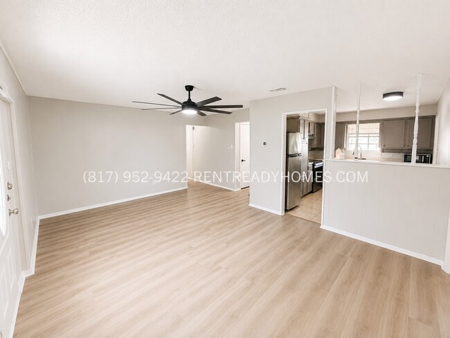 Building Photo - 736 Cheltenham Dr