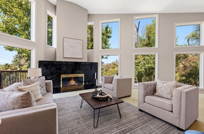 Building Photo - Spacious 4-Bedroom Home with Pool, Panoramic Views, and Solar on 1.5 Acres