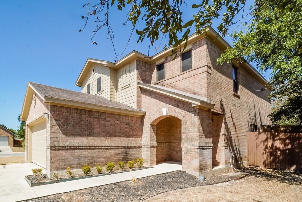 Building Photo - 101 Cermeno Cove