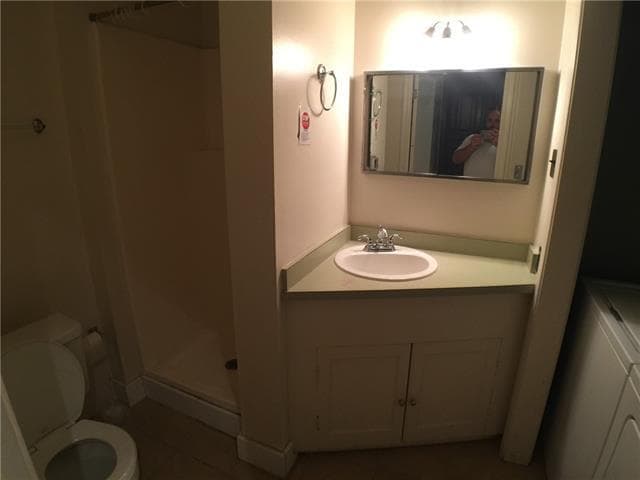 Building Photo - 1628 Prytania St