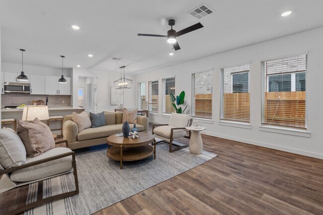 Building Photo - Elevated Living in Sundera at River Ranch | 4 Weeks Free