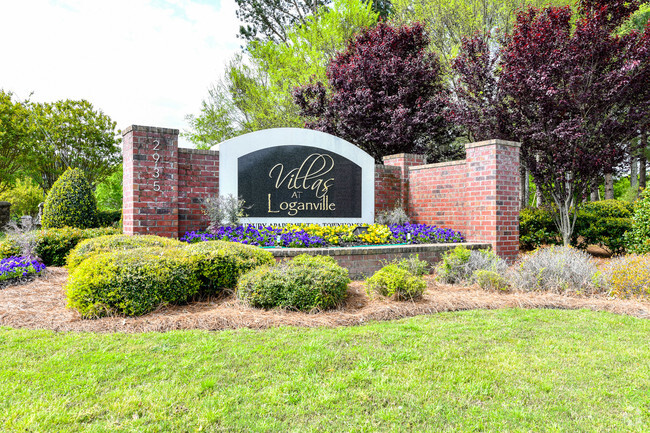 Building Photo - Villas at Loganville