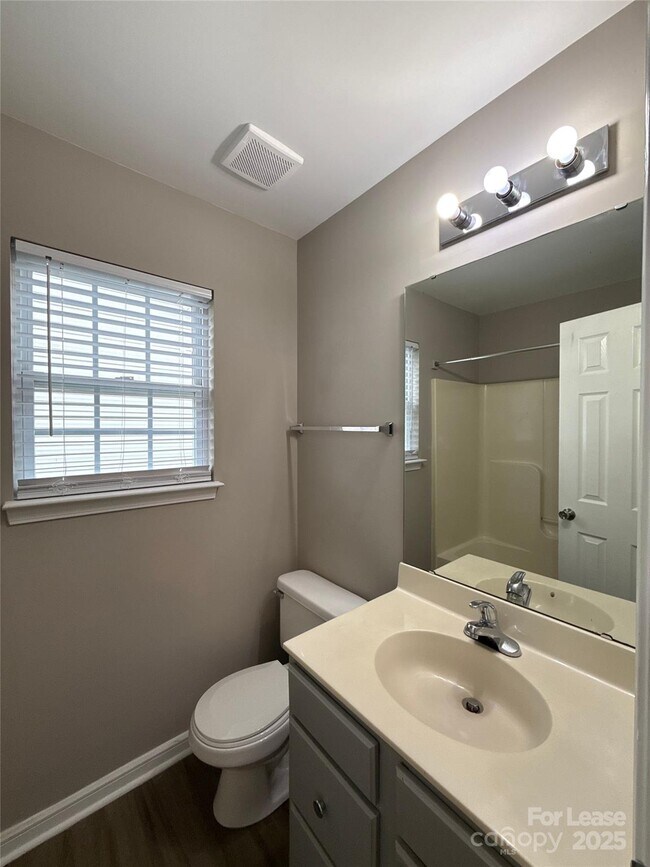 Building Photo - 3631 Joel Turner Dr