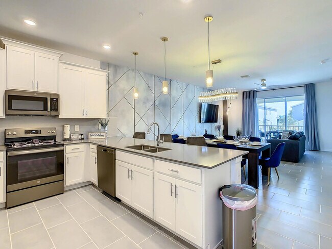 Building Photo - 8853 Cabot Cliffs Dr
