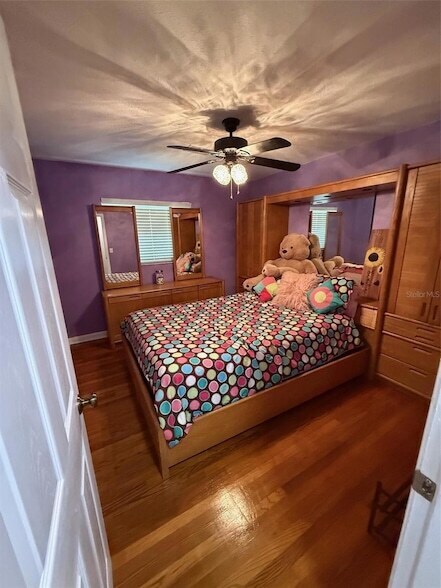 Building Photo - 3250 SE Lake Weir Ave