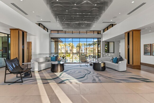 Building Photo - 6587 N Palmeraie Blvd