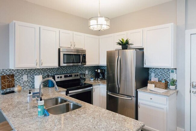 Building Photo - 117 Spring St