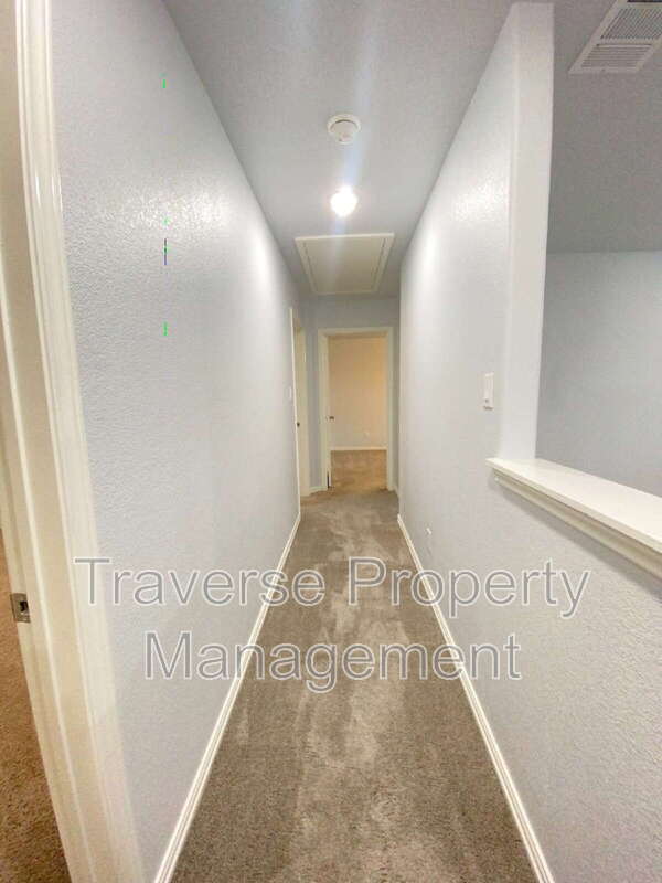 Building Photo - 5408 Fernander Dr