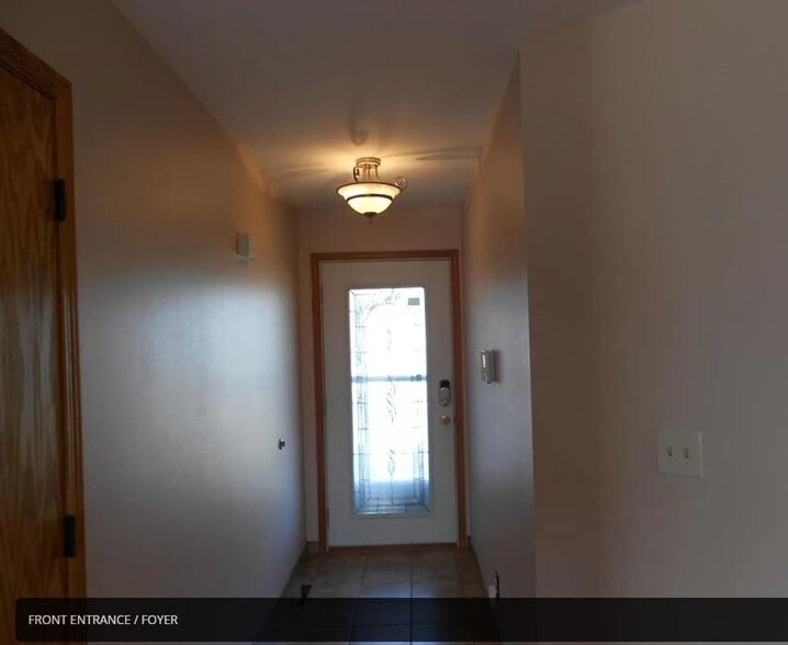 Building Photo - 1763 22nd Ave