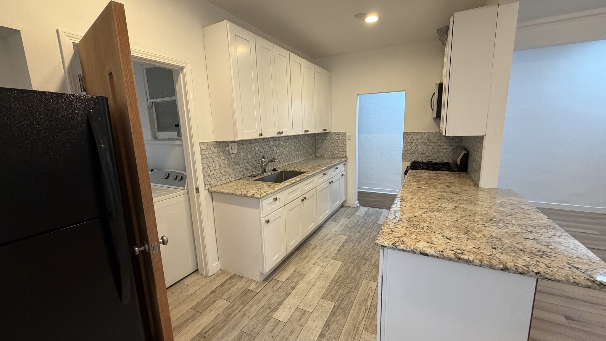 Building Photo - 6133 Orange St