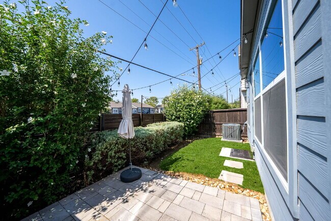 Building Photo - Bright and Modern Two-Story in One of San ...