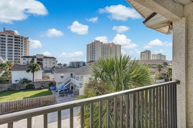 Building Photo - South Jacksonville Beach