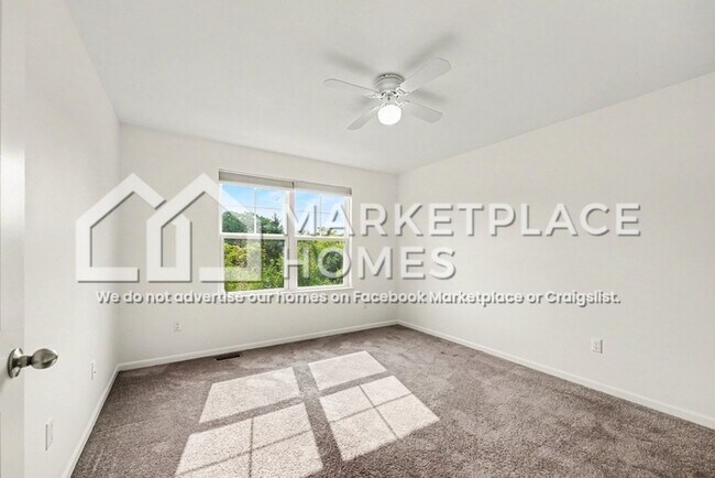 Building Photo - 4596 Bradley Cir