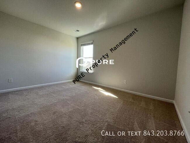 Building Photo - 148 Lagoona Dr