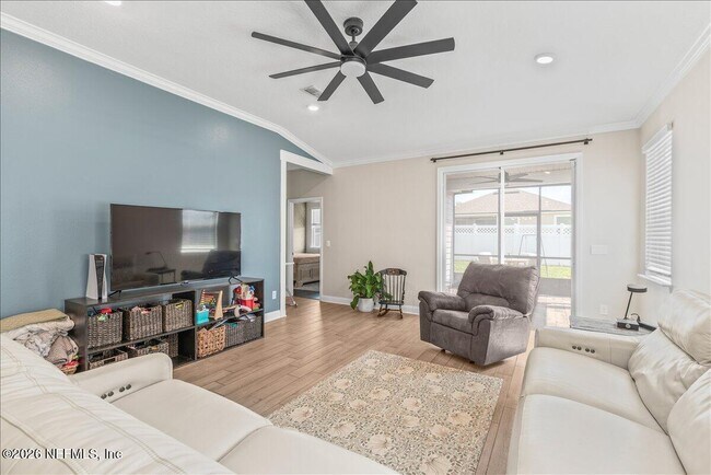 Building Photo - 162 Creekmore Dr