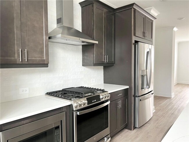 Building Photo - 1651 Wellborn Walk