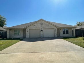 Building Photo - 1210 Powder River Dr