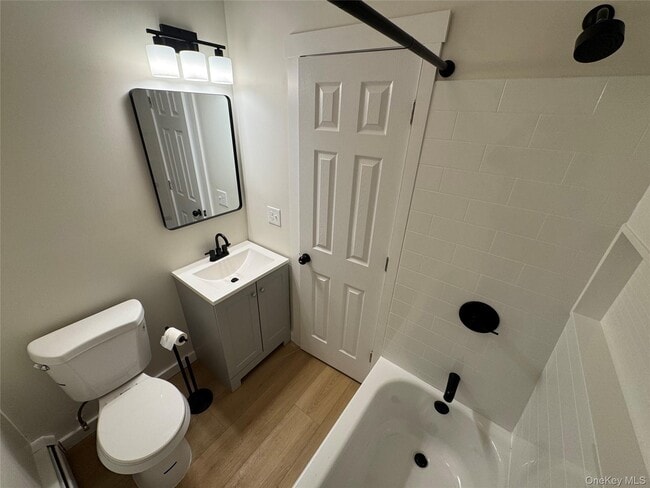 Building Photo - 98 E Market St