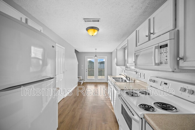 Building Photo - 1241 Matterhorn Run