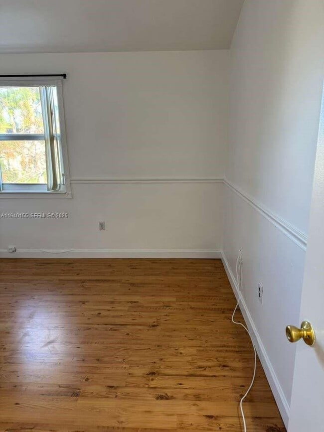 Building Photo - 615 NW 109th Ave