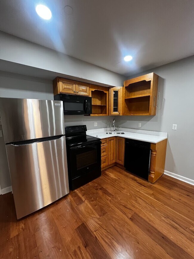 Building Photo - 1430 N Carlisle St