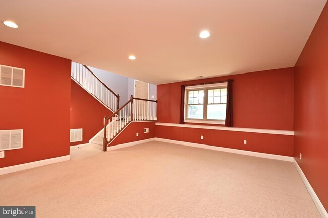 Building Photo - 43316 Old Ryan Rd