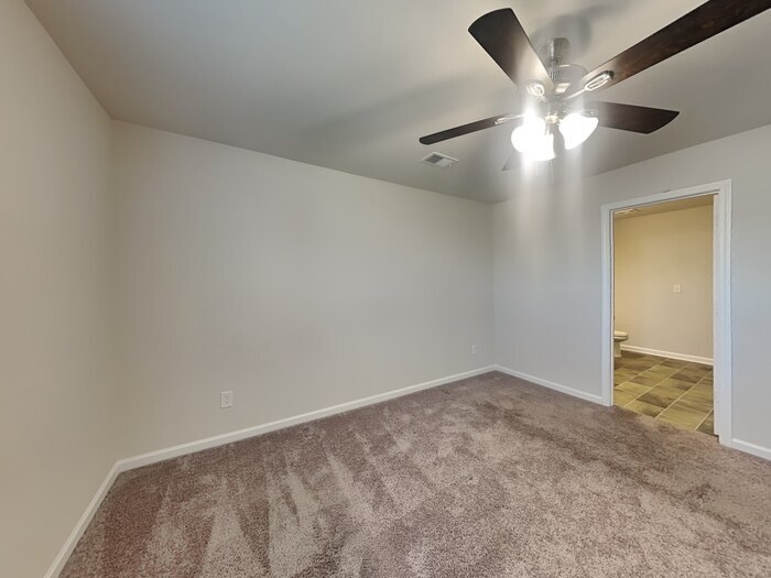 Building Photo - 64 Blue Fescue Way