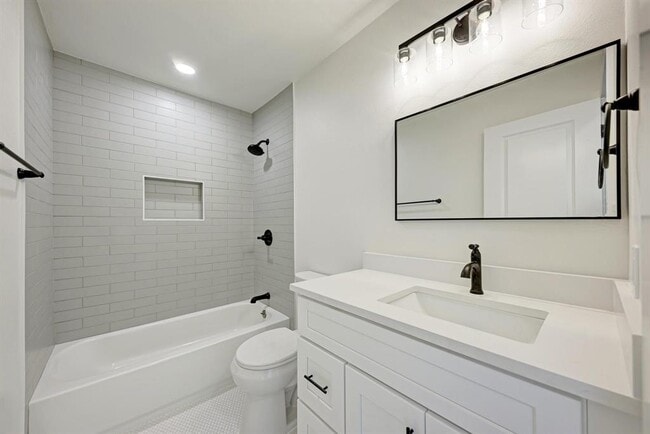 Building Photo - 4910 Wing Rd