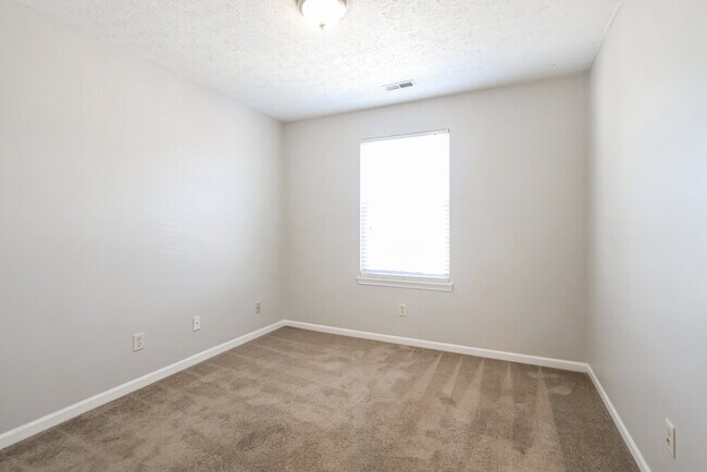 Building Photo - 5217 W Hidden Ridge Ct