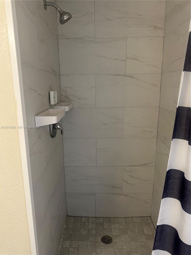 Building Photo - 8460 SW 156th Pl