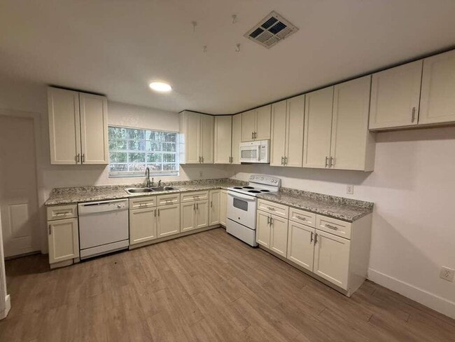 Building Photo - 50070 Us Hwy