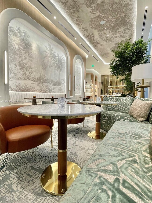 Building Photo - 77 SE 5th St