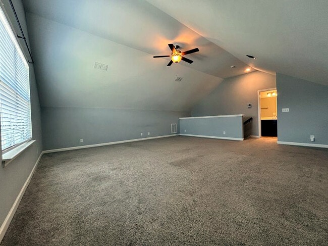 Building Photo - 2431 Hollis Dr