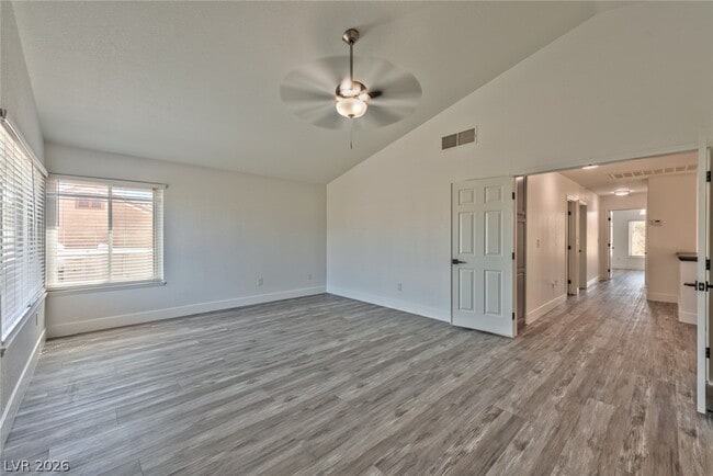 Building Photo - 800 Overview Dr