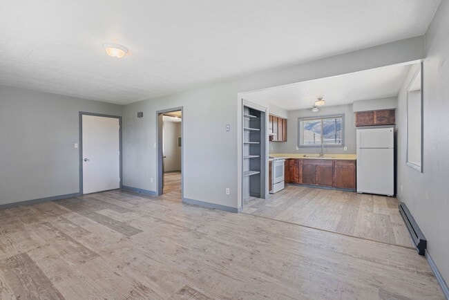Building Photo - 171 ID-28