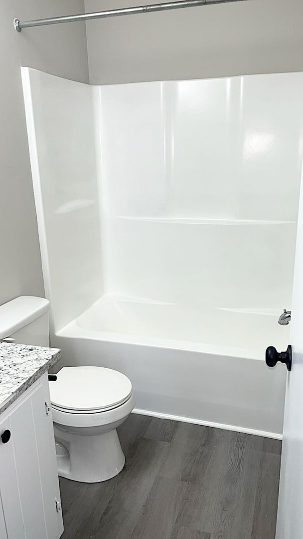 Building Photo - HOUSING VOUCHER ACCEPTED