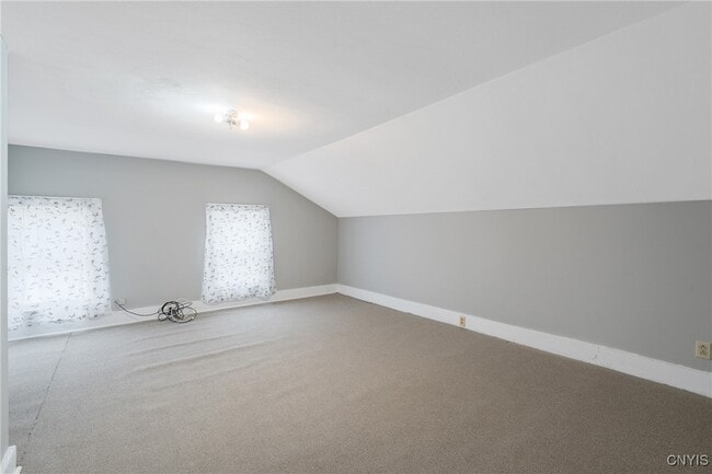 Building Photo - 19 Park St