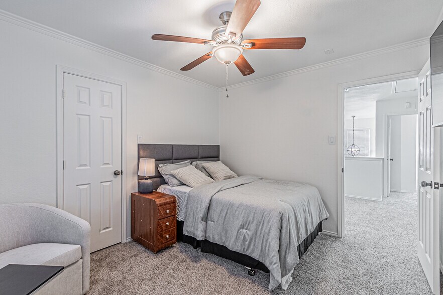 Building Photo - 841 Snapdragon Ln