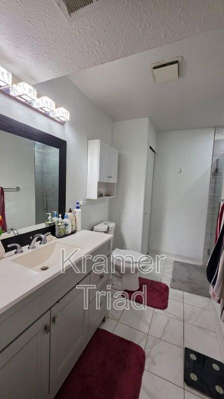 Building Photo - 19154 Northridge Dr