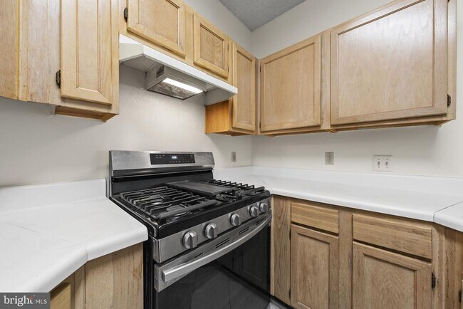 Building Photo - 4405 Fair Stone Dr