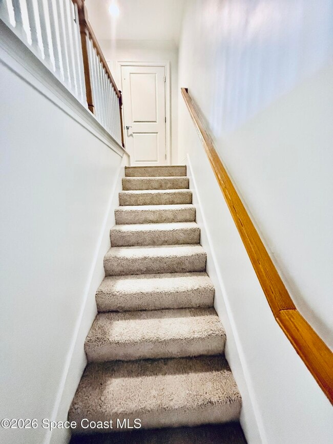 Building Photo - 860 Vignoles NE Ave