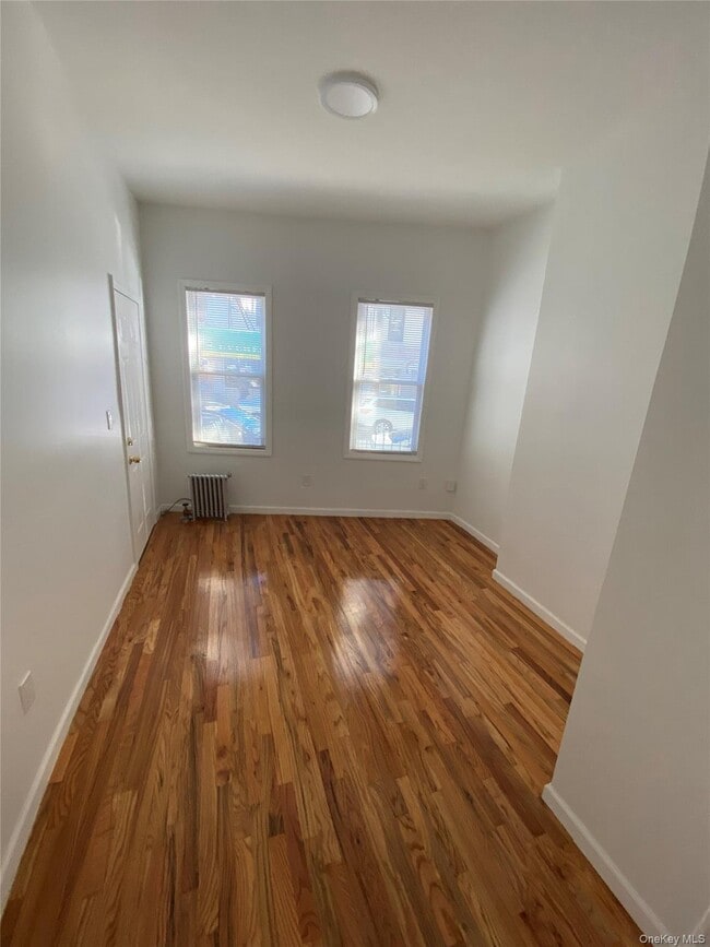 Building Photo - 57-09 Catalpa Ave