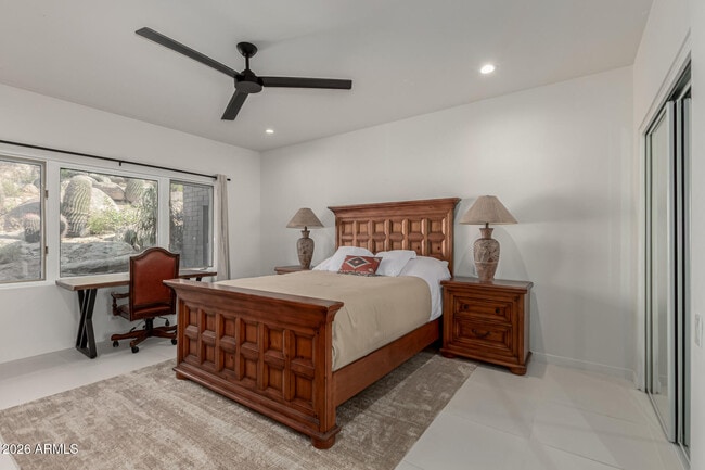 Building Photo - 3001 Ironwood Rd