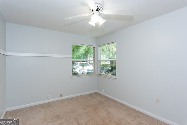 Building Photo - 46 Dunwoody Springs Dr