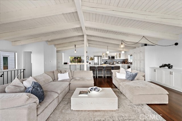 Building Photo - 25211 La Cresta Dr