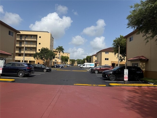 Building Photo - 8250 SW 149th Ct