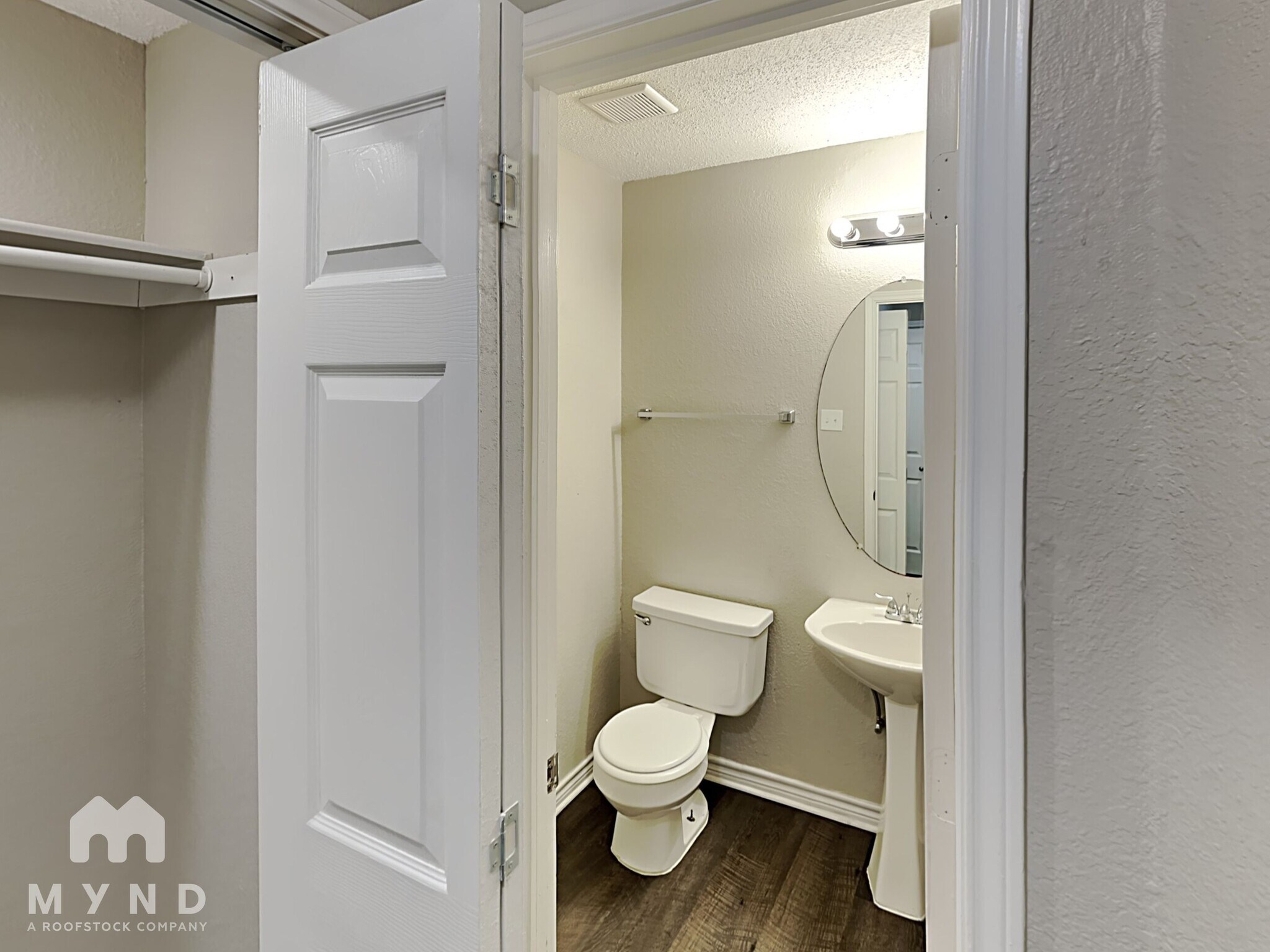 Building Photo - 2341 Baretta Dr