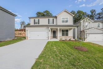 Building Photo - 131 Vivian Ln