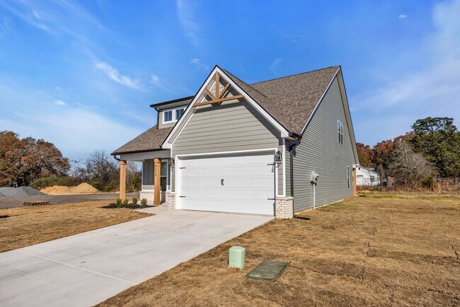 Building Photo - 8629 James Crk Dr