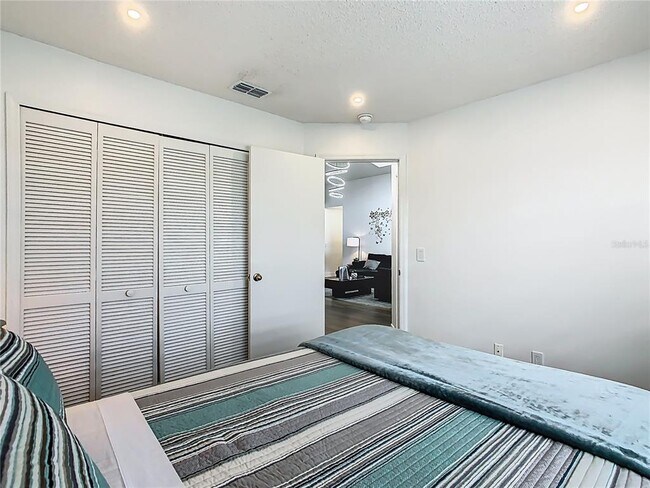 Building Photo - 1510 Chapman Oak Ct